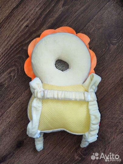 Защитный рюкзачок для малыша