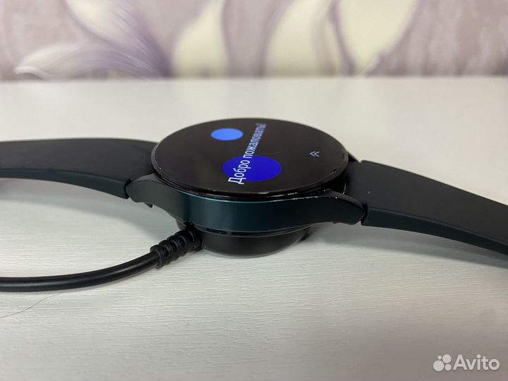 Смарт-часы Samsung Galaxy Watch4 44mm