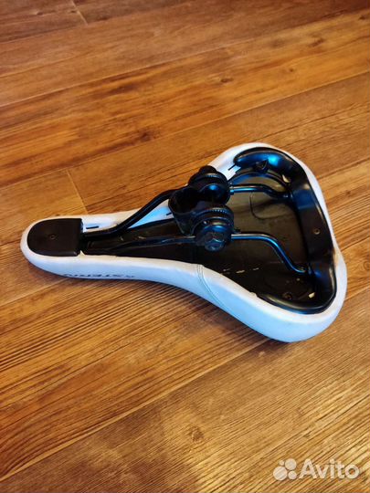 Седло для велосипеда