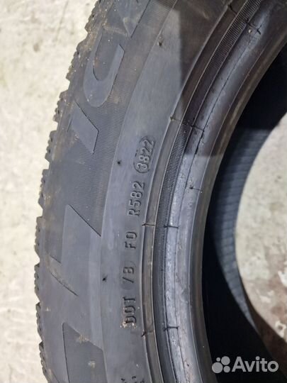 Pirelli Ice Zero 205/60 R16
