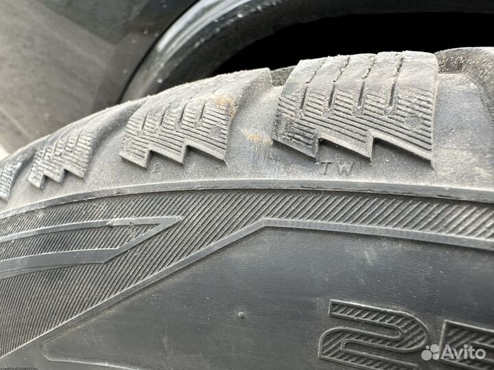 Бмв х 5 х 6 колёса зимние и есть летние