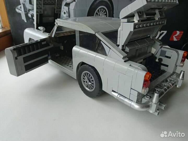 Lepin 21046 Aston Martin DB5 James Bond