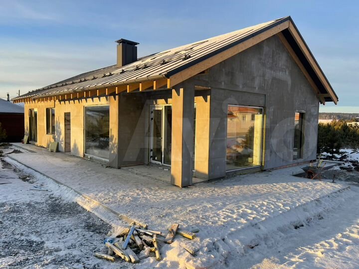 Дом 157 м² на участке 10,4 сот.