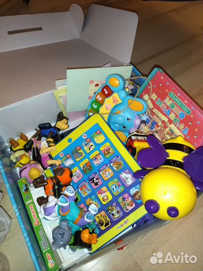 Коробка игрушек