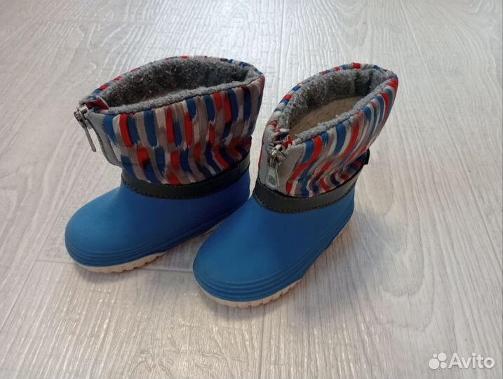 Резиновые сапожки 21