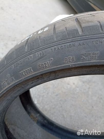 Pirelli P Zero PZ4 235/35 R20 92Y