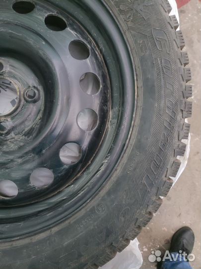 Колеса в сборе r16 зимние 4 100