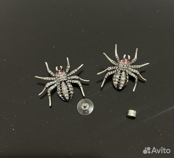 Серьги balenciaga