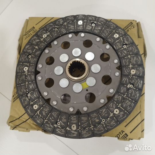 Диск сцепления Toyota 31250-20353