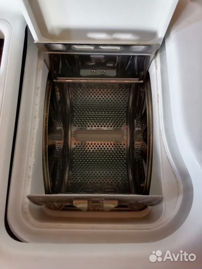 Стиральная машина с вертикальной загрузкой