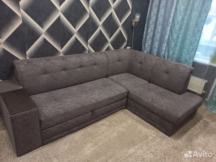 Угловой диван