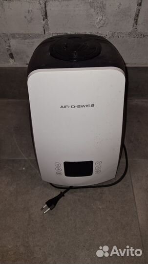 Увлажнитель Air-o-Swiss (AOS) U650