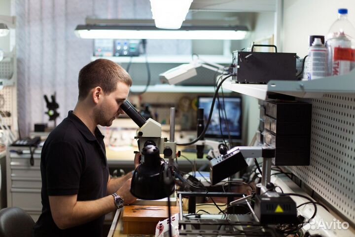 Специалист в сервисный центр