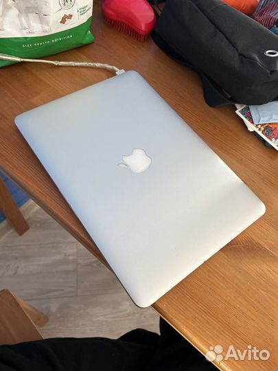 Macbook pro 13 конец 2013, полоска на дисплее