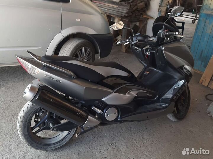 Yamaha T-MAX 500