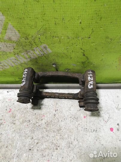 Скоба суппорта заднего Тойота Королла Е120