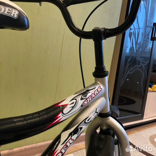 Детский трехколесный велосипед бу