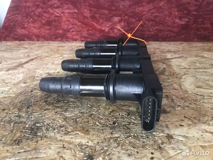 Катушка зажигания Opel Astra J A16XER