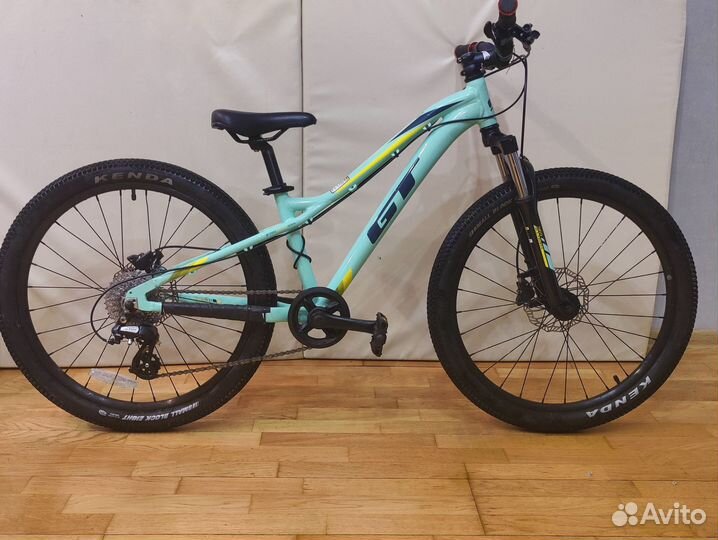 Велосипед gt stomper 24