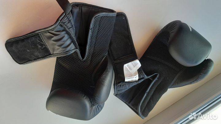 Боксерские перчатки детские