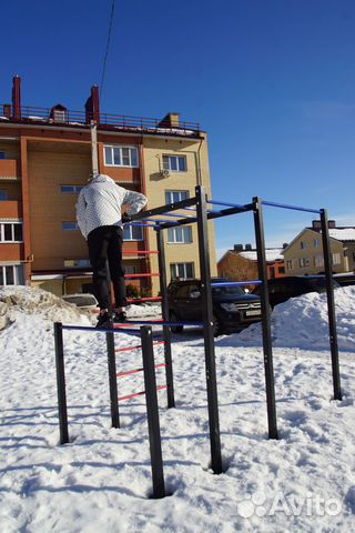 Спортивная площадка уличная турник лазалка