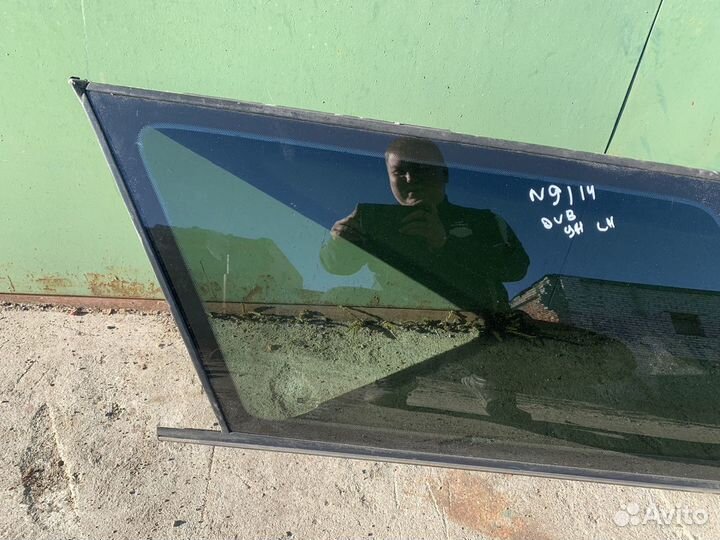 Стекло задние глухое левое Vectra B универ