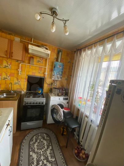 3-к. квартира, 41 м², 1/2 эт.