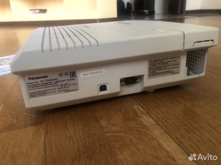 Мини-атс Panasonic KX-tem824ru