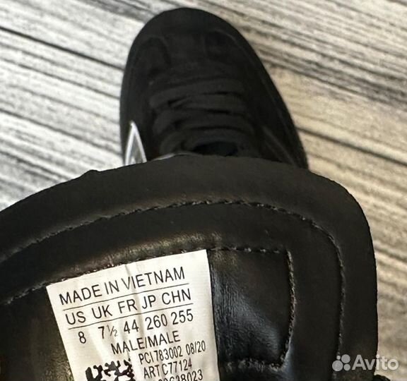 Кроссовки adidas Spezial