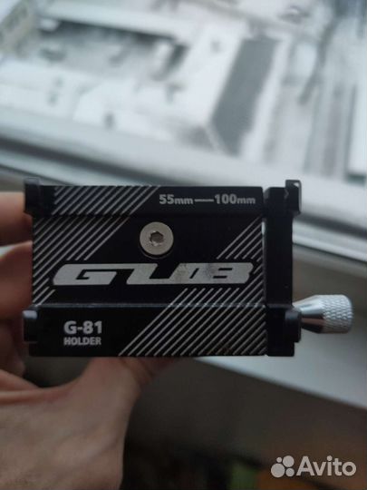 Держатель смартфона с креплением на руль