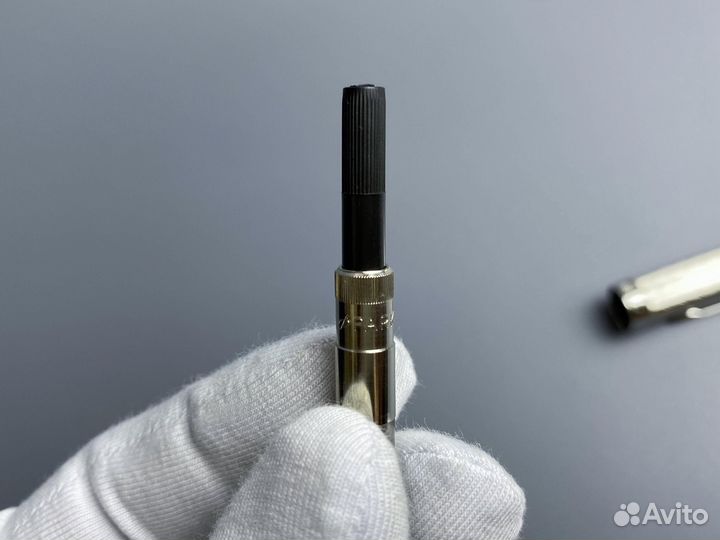 Перьевая ручка Parker Sonnet Chiselled F532