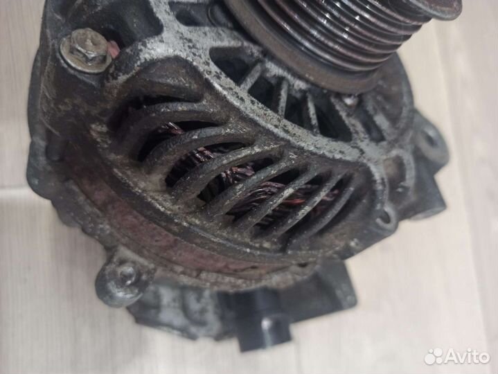 Генератор Honda civic 4d 8