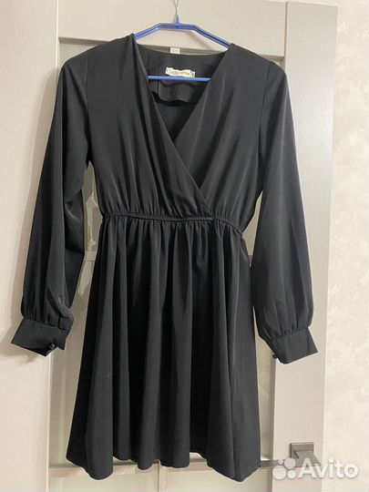 Черное платье