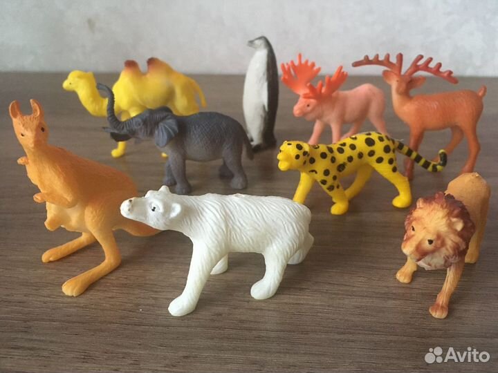 Набор фигурок животных