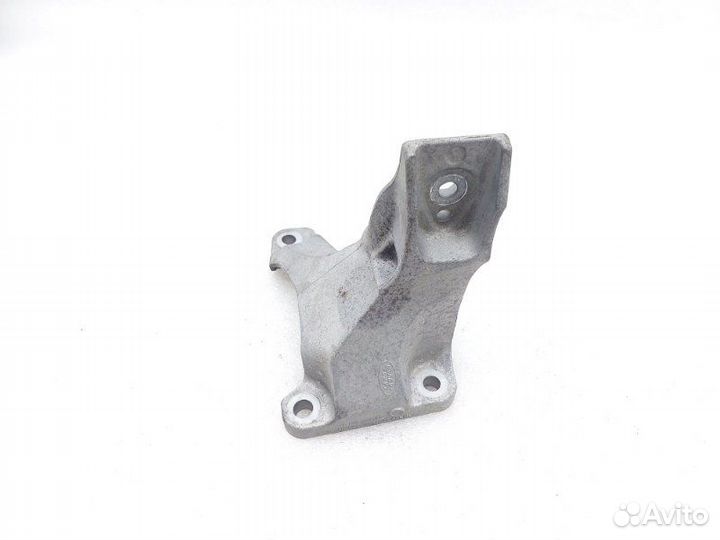 Кронштейн двигателя Land Rover Range Rover Velar