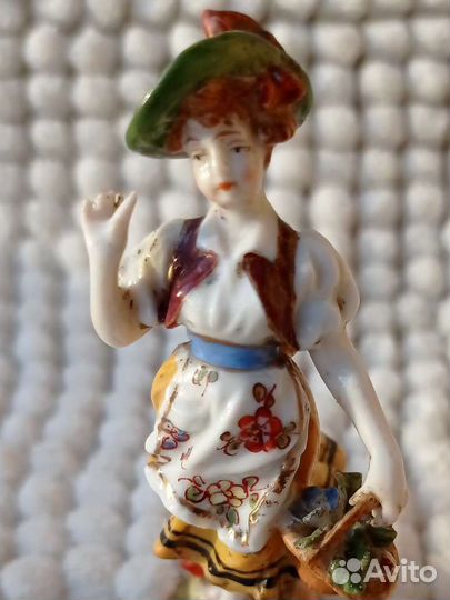 Статуэтка Volkstedt Porcelain Factory Германия