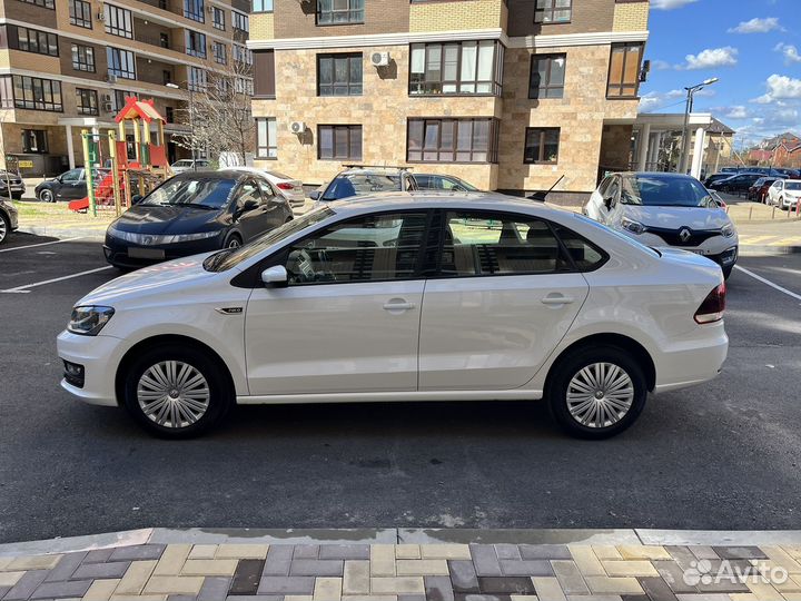 Volkswagen Polo 1.6 AT, 2020, 50 500 км