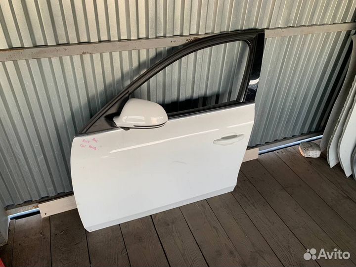 Дверь передняя левая Audi A4 B8