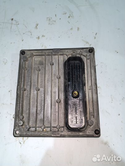 Блок управления двигателем Ford Focus 2 1.6 shdA