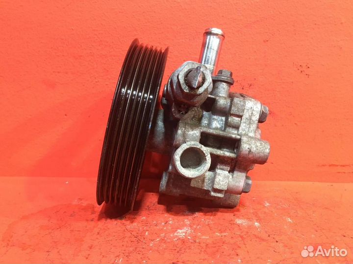 Насос гура для Dodge Caliber ECN, 2.0 (Б/У)