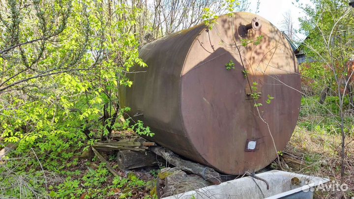 Бак для воды металлический