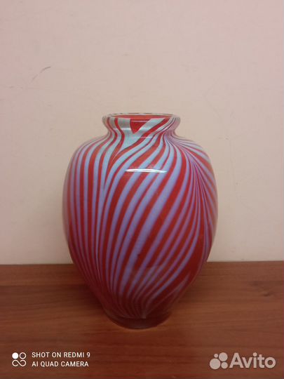 Ваза. Цветное стекло