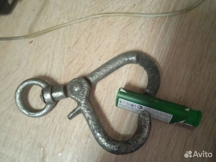 Карабин крюк Германия