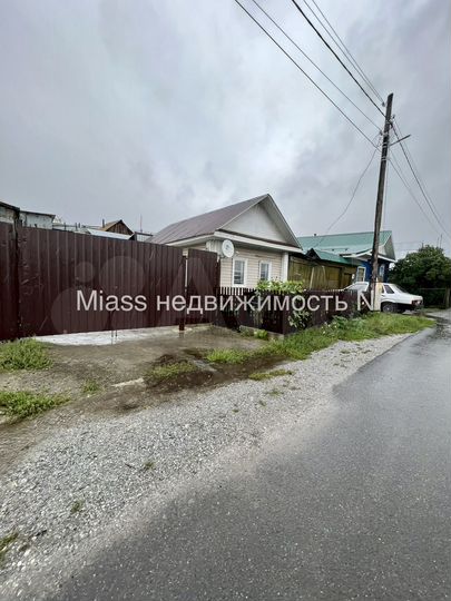 Дом 35 м² на участке 6 сот.