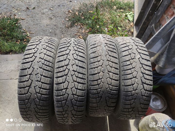 Maxxis ArcticTrekker NP3 175/70 R13