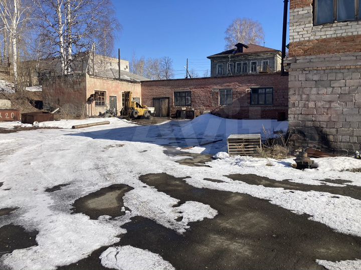 Здание, 1280 м²