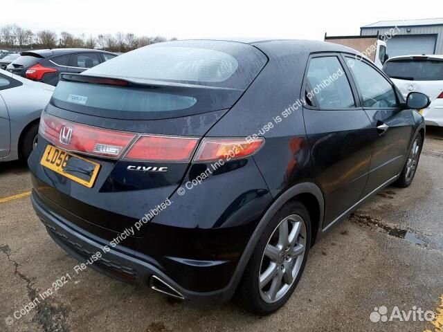 Разбирается Honda Civic 5D R18A2 2006г
