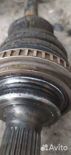 Привод задний toyota ipsum. Шрус. Граната