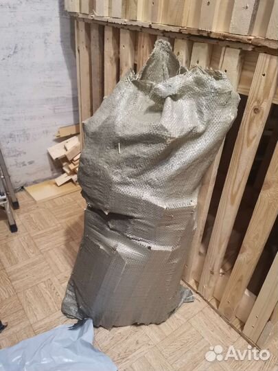 Дрова в мешках