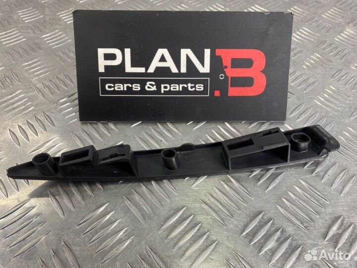 Накладка на фару передняя левая Ford Kuga 2G 2015